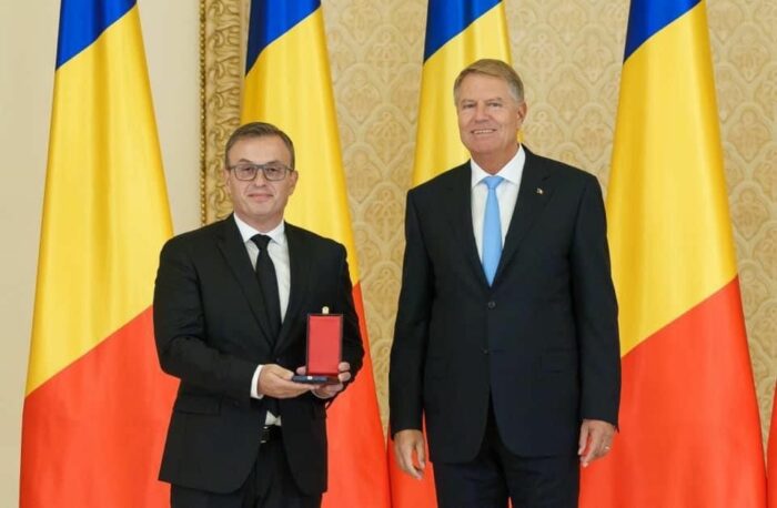 Florin Mișcă Deputy Secretary General of the Romanian Olympic Committee and MEMOS in English VII has been given the honor of the  National Order of Merit, Knight Rank