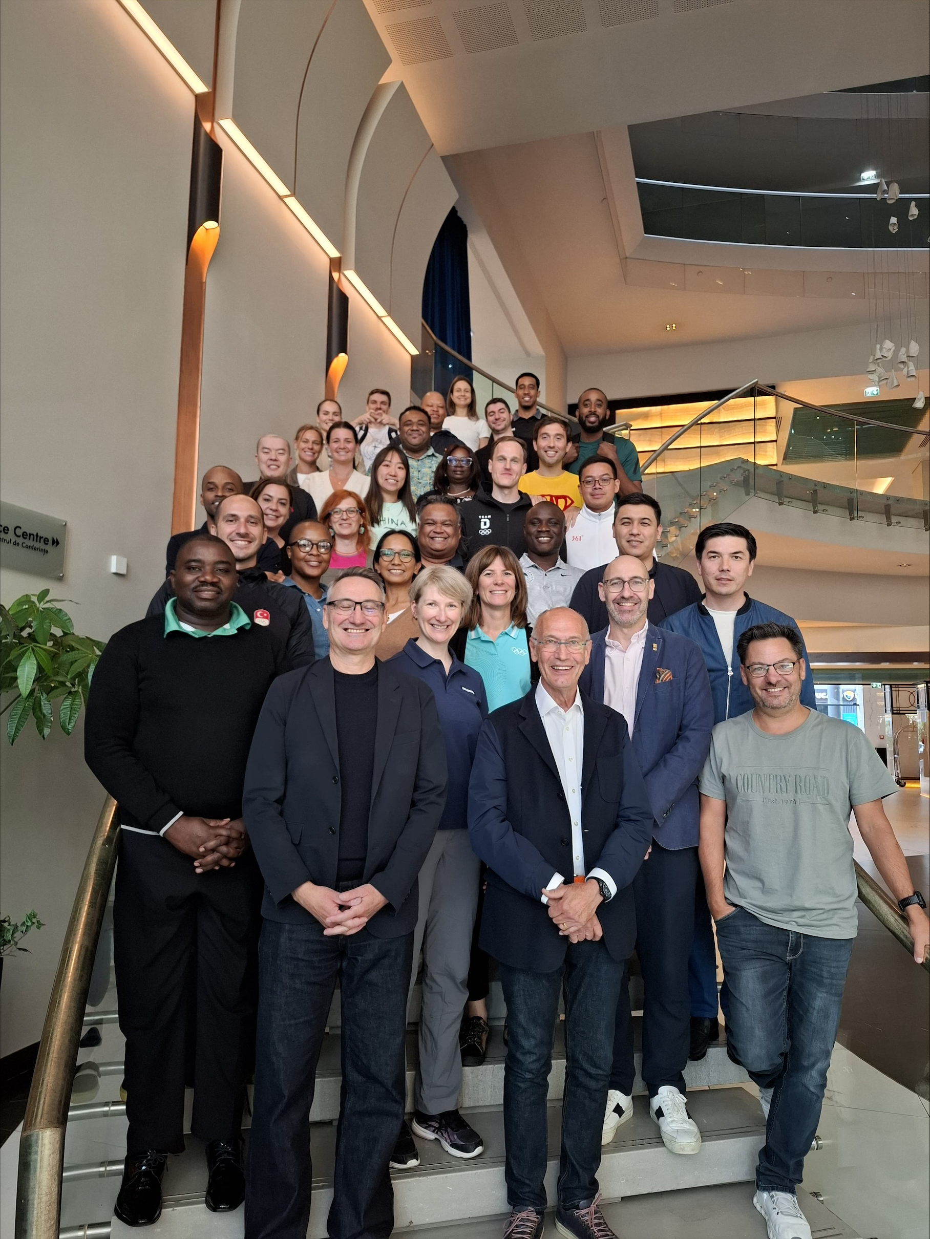 More Than a Cohort: Reflections from MEMOS XXVIII in English After Session 3 4 of 4